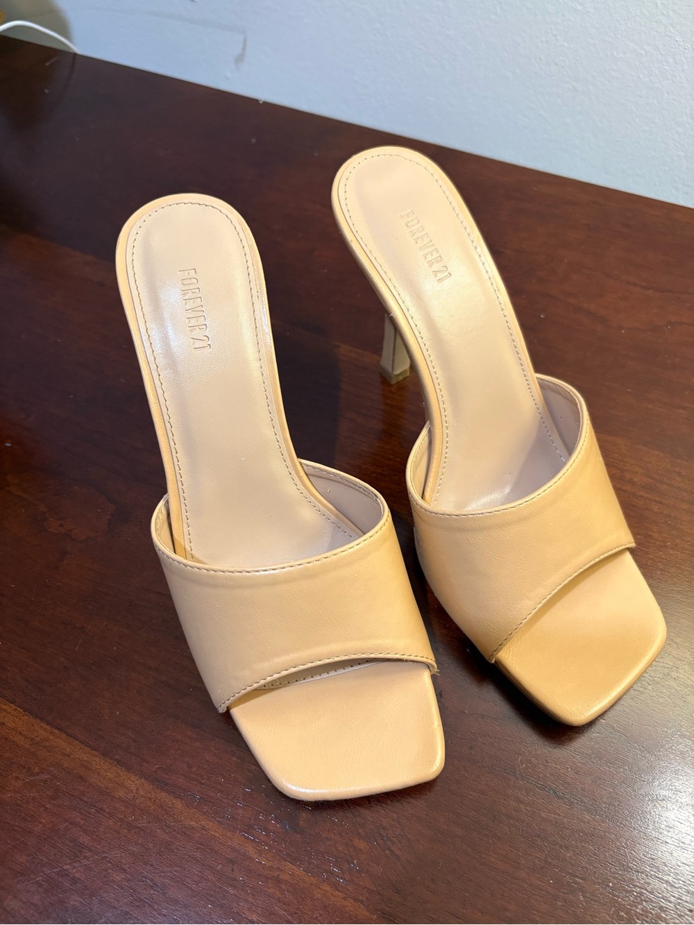 Forever 21 Beige Square-Toe Mule Heels. - Picture 2 of 10